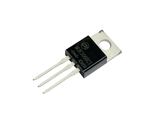 30A600V MUR3060CT TO-220AB 25ns उच्च आवृत्ति सर्किट के लिए अल्ट्राफास्ट रिकवरी रेक्टिफायर