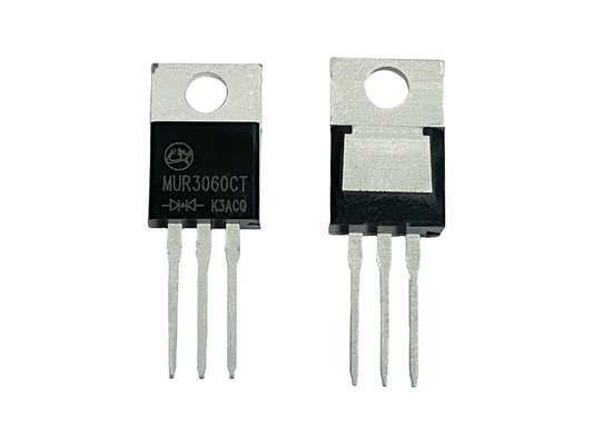 30A600V MUR3060CT TO-220AB 25ns उच्च आवृत्ति सर्किट के लिए अल्ट्राफास्ट रिकवरी रेक्टिफायर